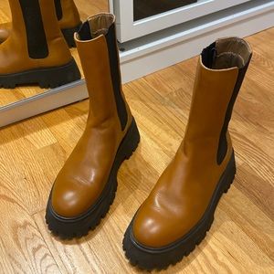 Lug sole boots